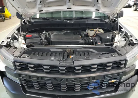 2019 Chevrolet Silverado C1500 z USA, uszkodzony, nr VIN 3GCNWAEH1KG229648